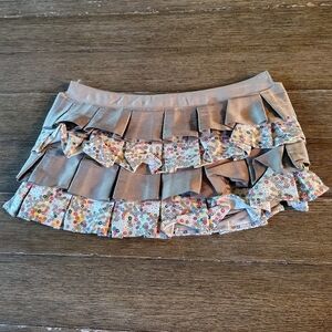 Thirty-One Fitted Elite Skirt Purse in Floral & Beige